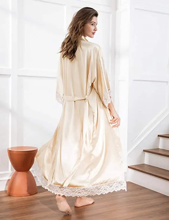 2019 New Silk Satin Lace Robes Bridesmaid Bride Robes Wedding Long Robe Bathrobe Womens Robe Lingerie Robe Main image