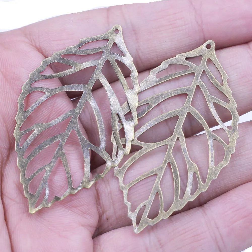 10Pcs Connectors Pendants Butterfly Filigree Flower Wraps Metal Crafts For Embellishments Scrapbooking Jewelry DIY Accessories