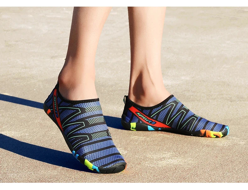 Aqua Shoes Quick Drying Beach Water Shoes Unisex Swimming Aqua Slippers Barefoot Surfing Upstream Sneakers Light Seaside Summer