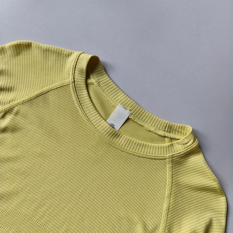 Women's Outdoor Sports Shirt Yoga Wear Fitness T-Shirt Running Workout Top Female Long Sleeves Sportswear Exercise Gym Clothing