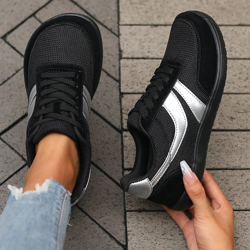 Women's Shoes Sneakers Wide Toe Barefoot Casual Wide Last Fashionable Canvas Black Flat Board Shoes Breathable Mesh Men's Shoes Main image
