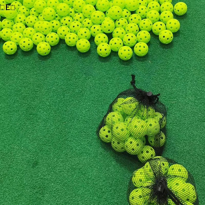 〔E〕10pcs Indoor golf ball golf practice balls golf light ball have hole Golf Traini〔Winter5〕 Main image