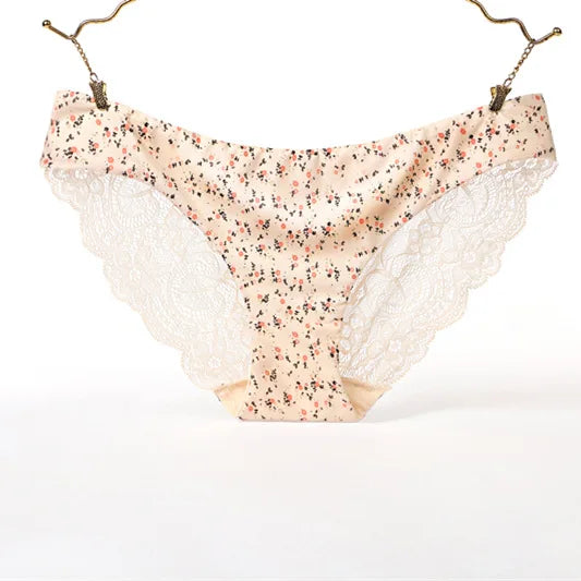Woman Lace Panties Sexy Transparent Panty Low-Rise Cotton crotch Briefs Plus Size Ladies Underwear Intimates New Hot Sale