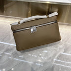 ew genuine leather LP19 mobile phone handbag for women. Exclusive to women, with a luxurious design and compact and exquisite ap