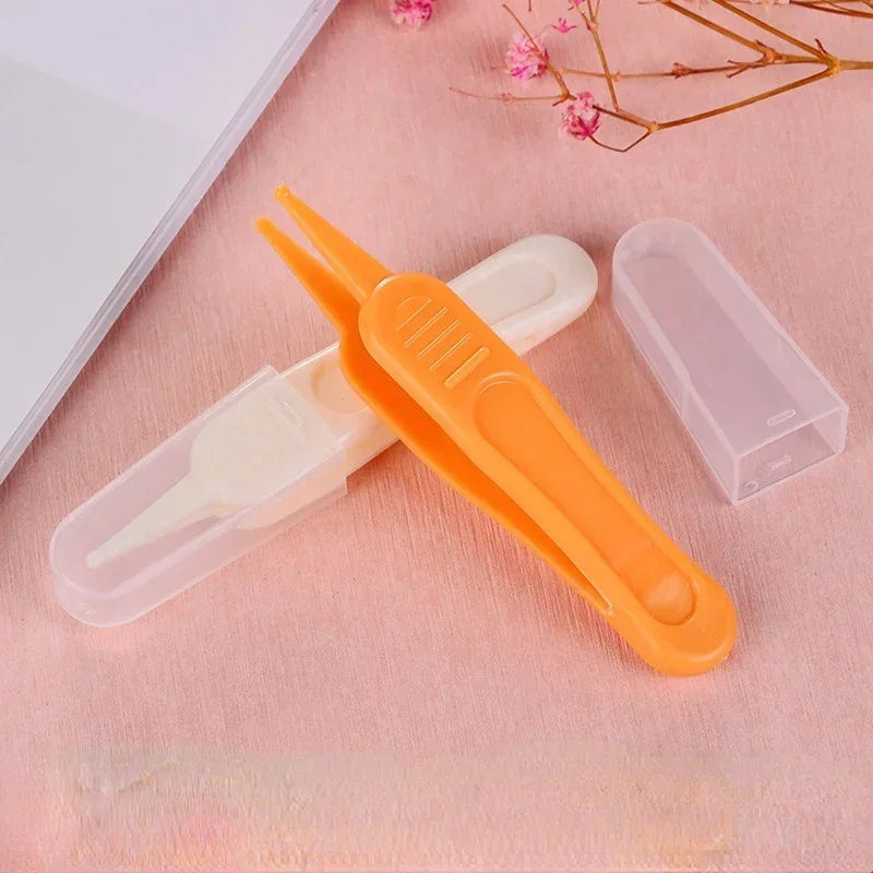 Baby Plastic Tweezers Nose Cleaner Tool Kids Safety Tweezers Cleaning Forceps Toddler Nasal Cavity Care Supplies Baby Essentials Main image