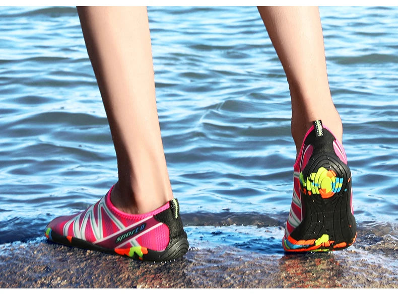 Aqua Shoes Quick Drying Beach Water Shoes Unisex Swimming Aqua Slippers Barefoot Surfing Upstream Sneakers Light Seaside Summer
