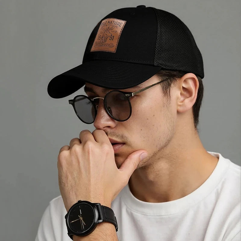 Four Seasons Mesh Baseball Caps Unisex Deer Icon Trucker Cap for Women Men Outdoor Portable Hunting Hiking Fishing Sunscreen Hat