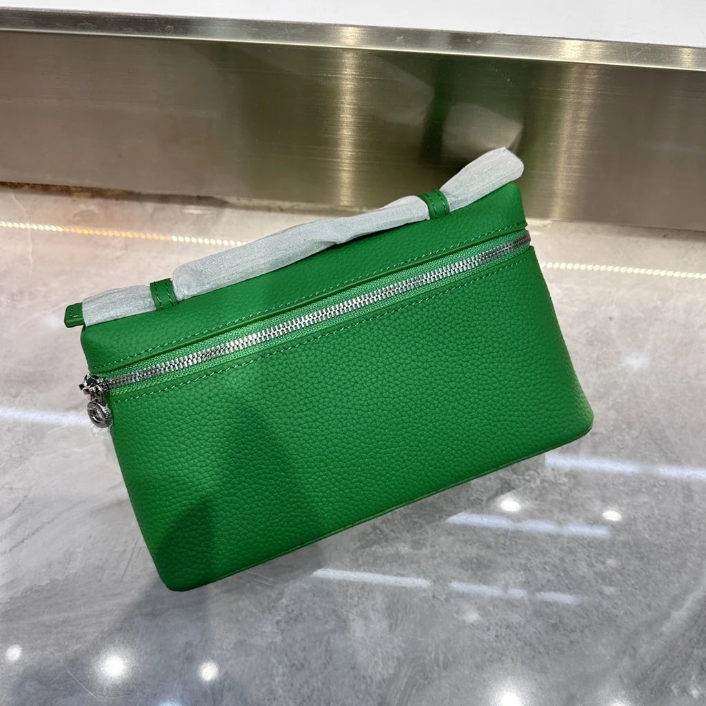 ew genuine leather LP19 mobile phone handbag for women. Exclusive to women, with a luxurious design and compact and exquisite ap