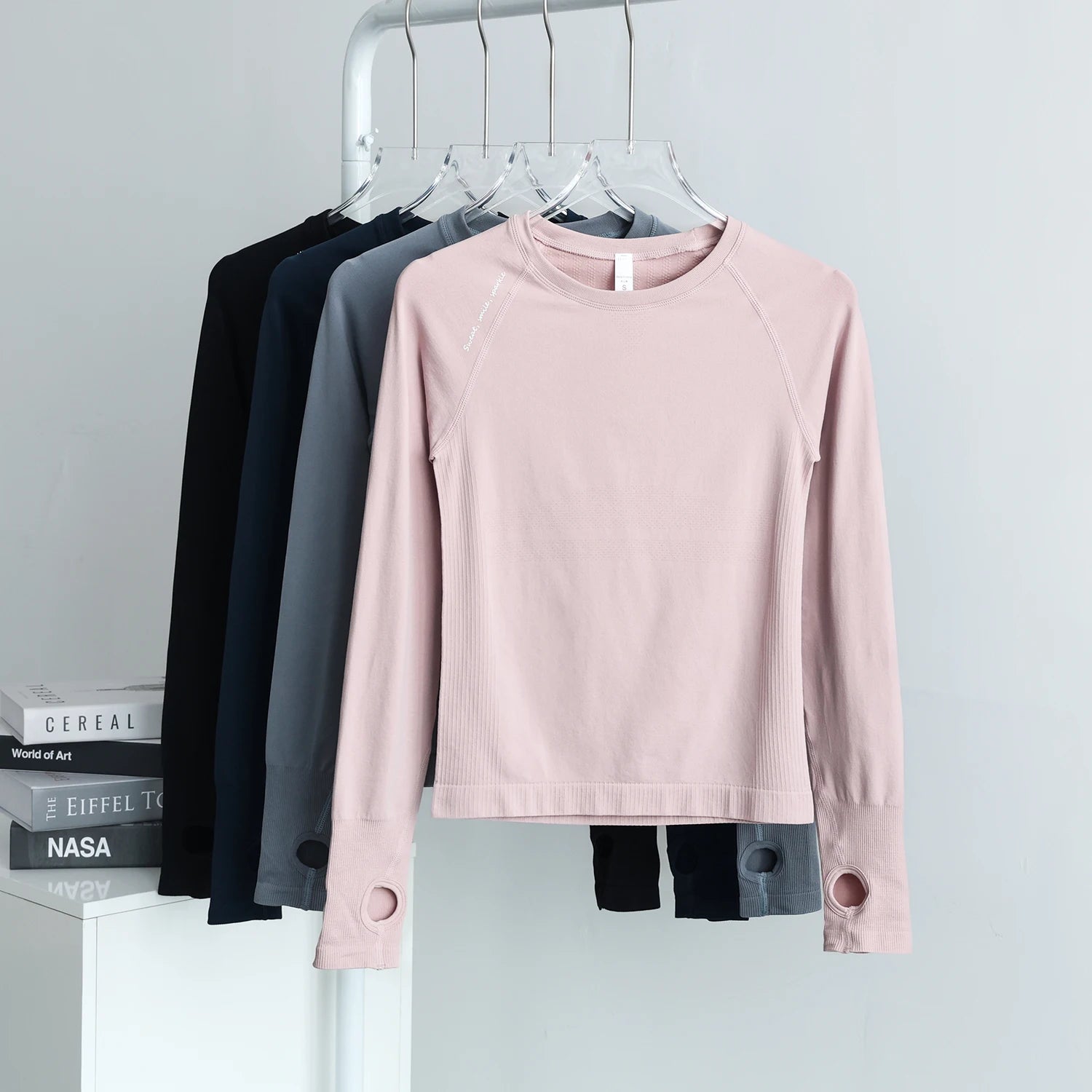 Women's Outdoor Sports Shirt Yoga Wear Fitness T-Shirt Running Workout Tops T-shirt Female Sportswear Exercise Gym Clothing Main image