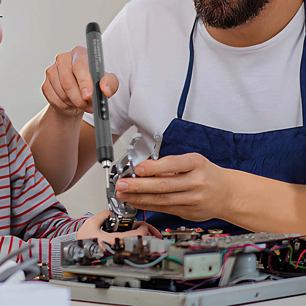 USB Soldering Iron Mini Small Soldering Iron Set Portable Household Type-C Interface 600mAh Battery Adjustable Temperature