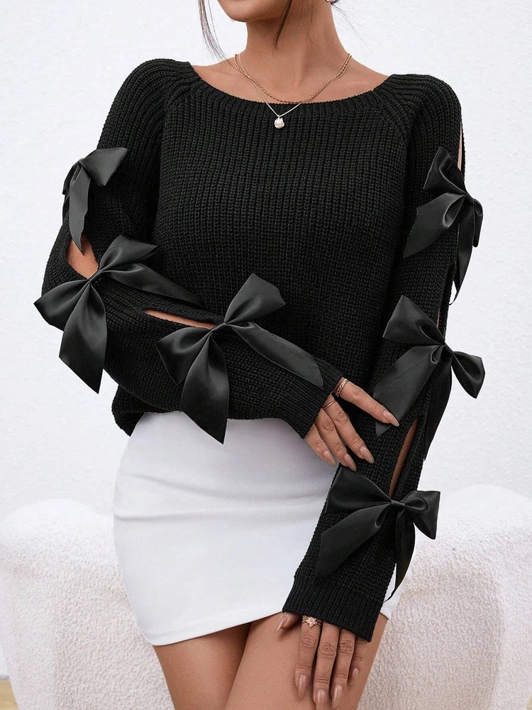 Fashionable bow details hollowed out raglan sleeves knit sweater round neck minimalist sweater Main image