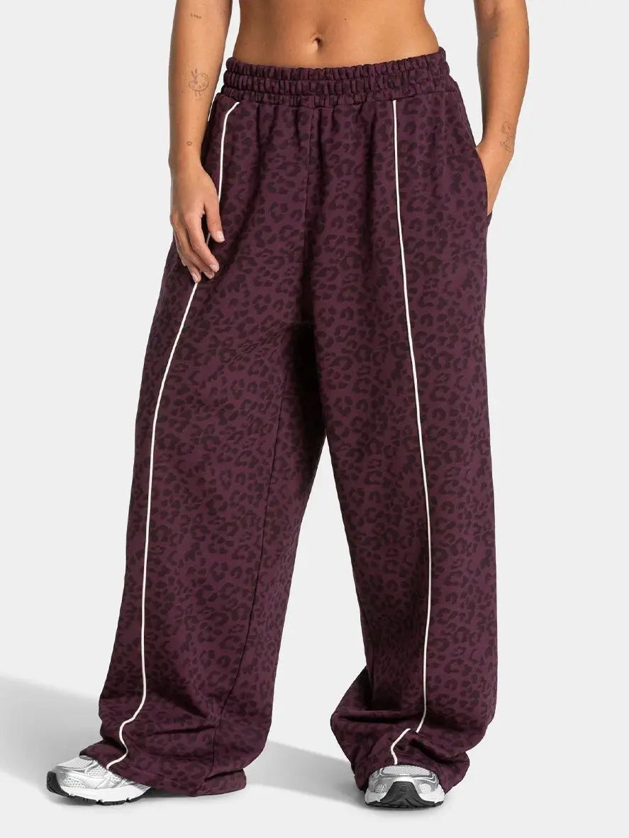 Yoga Leopard Print Jogger Pants for Women – Flexible, perfect for stretching, running, training, jogging, casual, relaxed, styli Secondary image